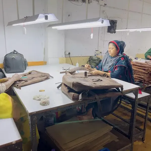 Factory Pictures